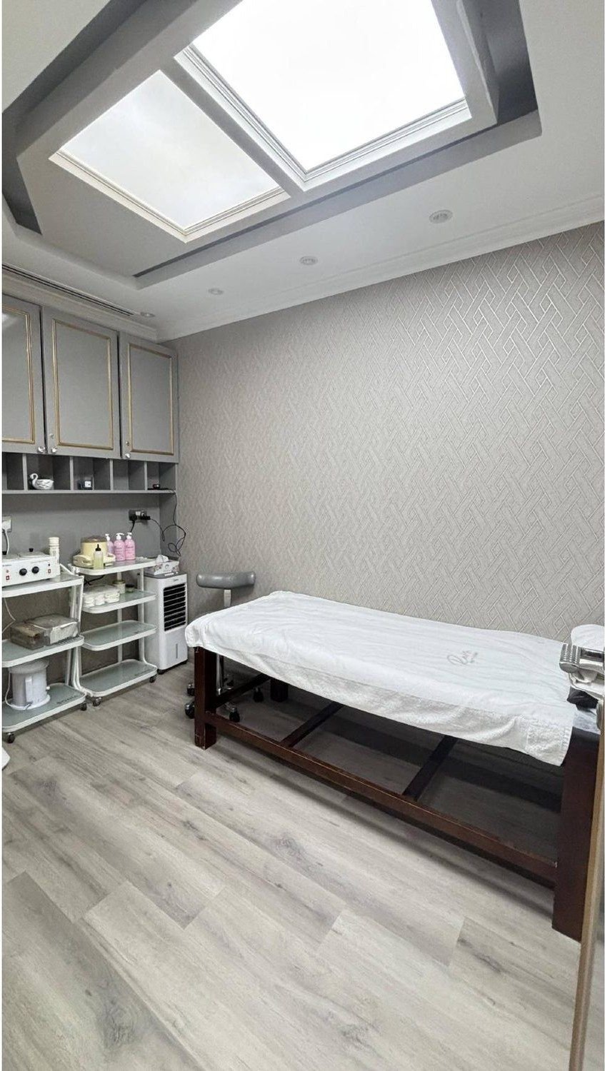 Treatment room at Front Row Beauty Salon